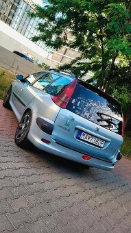 Peugeot 206 SW 2.0 hdi - 8