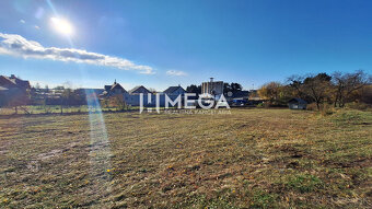 EXKLUZÍVNE NA PREDAJ INVESTIČNÝ POZEMOK NA ZEMPLÍNSKEJ ŠÍRAV - 8