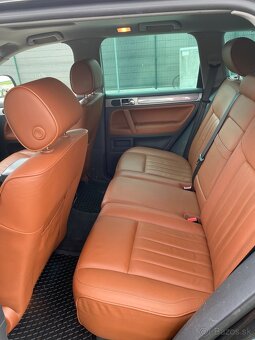Predam VW Touareg 7L, 3.0 TDi, INDIVIDUAL - 8