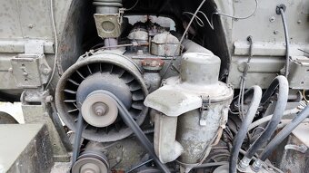 Predám PRAGU V3S - 8