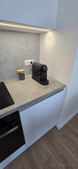 3-izbový Apartmán na krátkodobý prenájom - 8