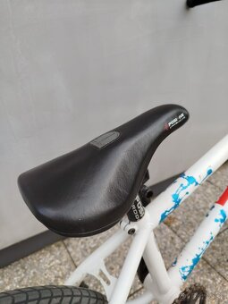 BMX - 8