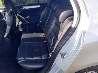 Volkswagen Golf 6 2.0 TDi 103 kW Highline - 8