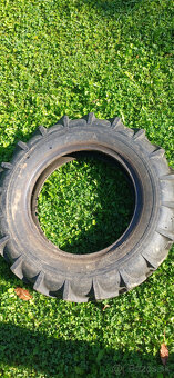 Predám pneu Lada Niva - 8