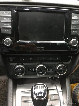 Škoda Octavia 3 combi , 4x4 , webasto - 8