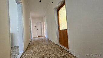 Füzérkomlós - 3 izbový dom vhodný aj na trvalé bývanie - 8