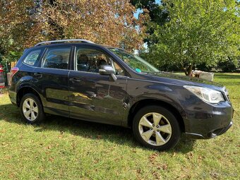 Subaru Forester 2.0i • 110 kW • Automat • 4x4 • Xenony - 8