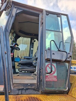 CATERPILLAR 962G 4X4 - 8