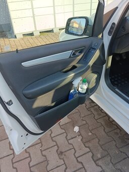 Predám vymením Mercedes Benz B 180 CDI - 8
