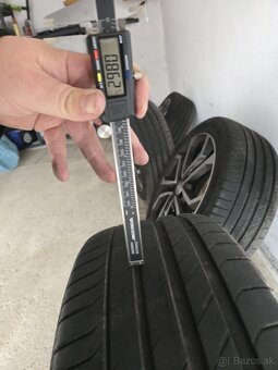 ALU DISKY DEZENT 5x112 ET 45+PNEU - 8