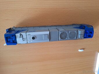 H0 lokomotiva Vossloh 2000 - rezervovane - 8