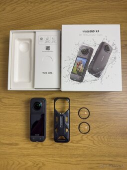 Insta360 X4 - 8