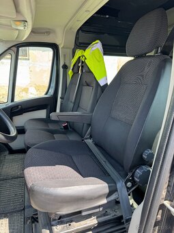 Peugeot Boxer L4H2, 7 miest - 8
