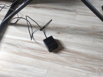 Piano 88-klavesove ROLAND FP-10 - 8