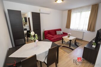 Predaj apartmánu 42m2 v apartmánovom dome s výbornou polohou - 8