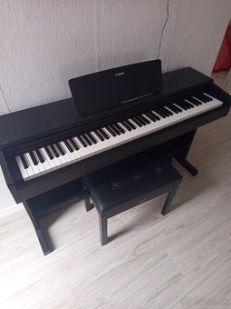 klavir yamaha - 8