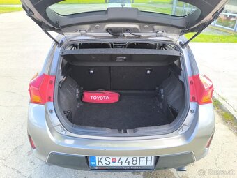 Toyota Auris 1.6 l 97kw 6MT - 8