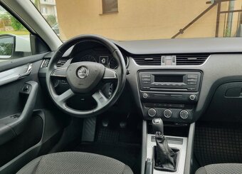 Škoda Octavia III (3) 1.6TDi 77Kw Combi R.V.2014 M5 Ambition - 8