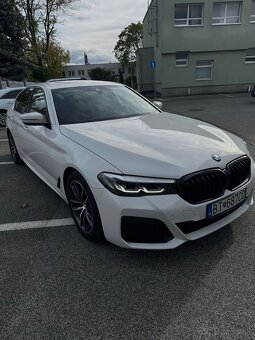BMW 520d xDrive sedan - 8