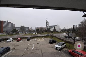 Kancelárie o rozlohe od 20 m2 do 138 m2, BA II. Nevädzova - 8