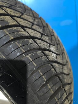 Hyundai ix35 225/60R17 - 8