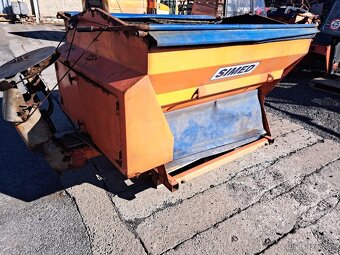 Posypová nástavba Sypač Simed Svs 1.0E - 8