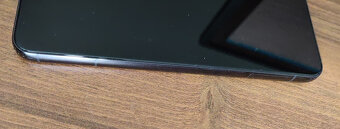 Samsung Galaxy S22 128GB 5G Black - 8