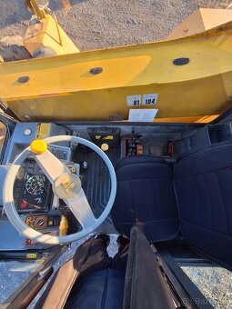 Teleskopický nakladač JCB 525-67 - 8