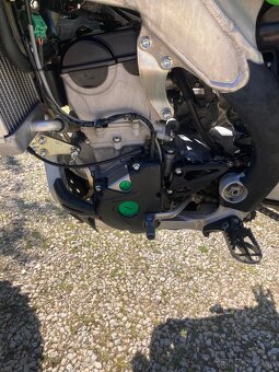 Kawasaki kxf 250 - 8