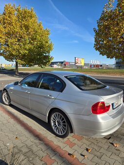 BMW E90 320d 120kw - 8