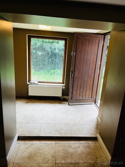 VÝNIMOČNÝ dvojgeneračný rodinný dom, 903m2, PO - 8