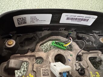 Volant Volvo XC40 - 8