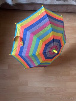 Tri detské dáždniky - 8