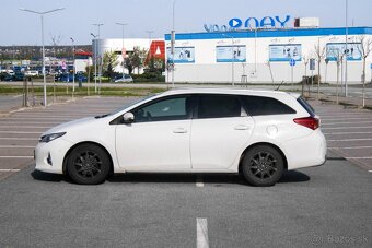 Toyota Auris 2.0 l D-4D DPF Active - 8