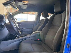 Toyota CH-R 1.8 Hybrid 2018 Automat - 8