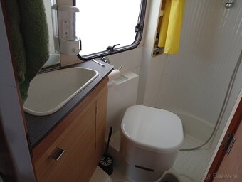 Obytné auto karavan - 8