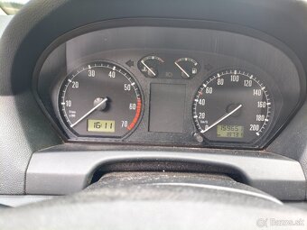 Škoda Fabia combi 1.4 mpi - 8