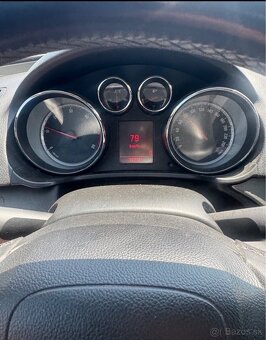 Opel Insignia sport Turer - 8