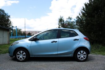 Mazda 2 1.3i CE, Kupované SR, Najazdené 173400km - 8