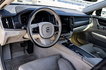 Volvo V90 CC D4 2.0L Cross Country Pro AWD A/T - 8