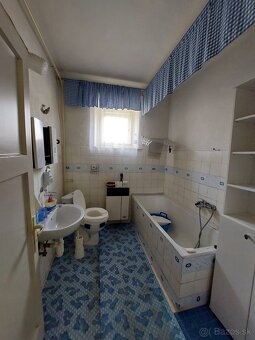 Rodinný dom vhodný aj na podnikanie - 8