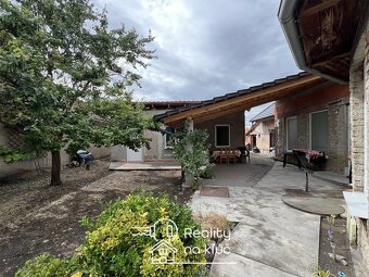 Na predaj dva rodinné domy nachádzajúce sa na jednom pozemku - 8