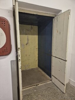 PRENÁJOM OBCHODNÉHO PRIESTORU 250 m² – BULVÁR, ŽILINA ✅ - 8