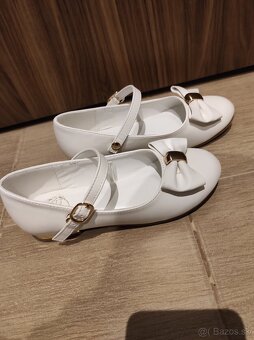 Biele lakovane balerinky Nelly Blue 31 - 8