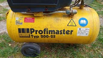 kompresor schneider profimaster typ 200 - 25 - 8