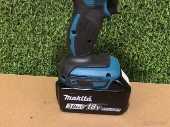 Makita DTW190Z Akumulátorový rázový uťahovák (1/2"/190 Nm) - 8