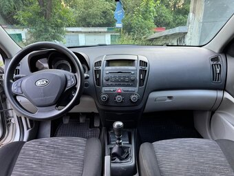 Kia Ceed 1.6 CRDI - 8