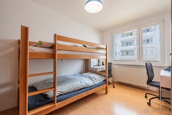 Na predaj | 3 izbový byt s loggiou - Smolenice - 8