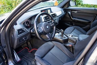 BMW Rad 1 M 140i xDrive Shadow A/T /AJ NA SPLATKY/ - 8