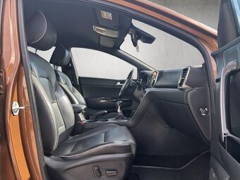 KIA Sportage 2.0 CRDi M6 AWD GT-Line - 8